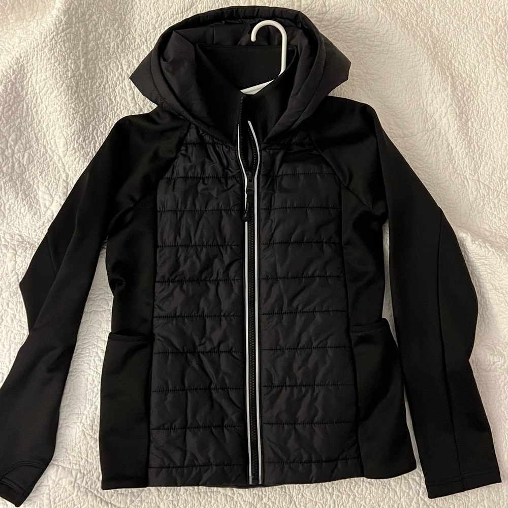 Athleta girl Med 8/10 black jacket w high neck and hood